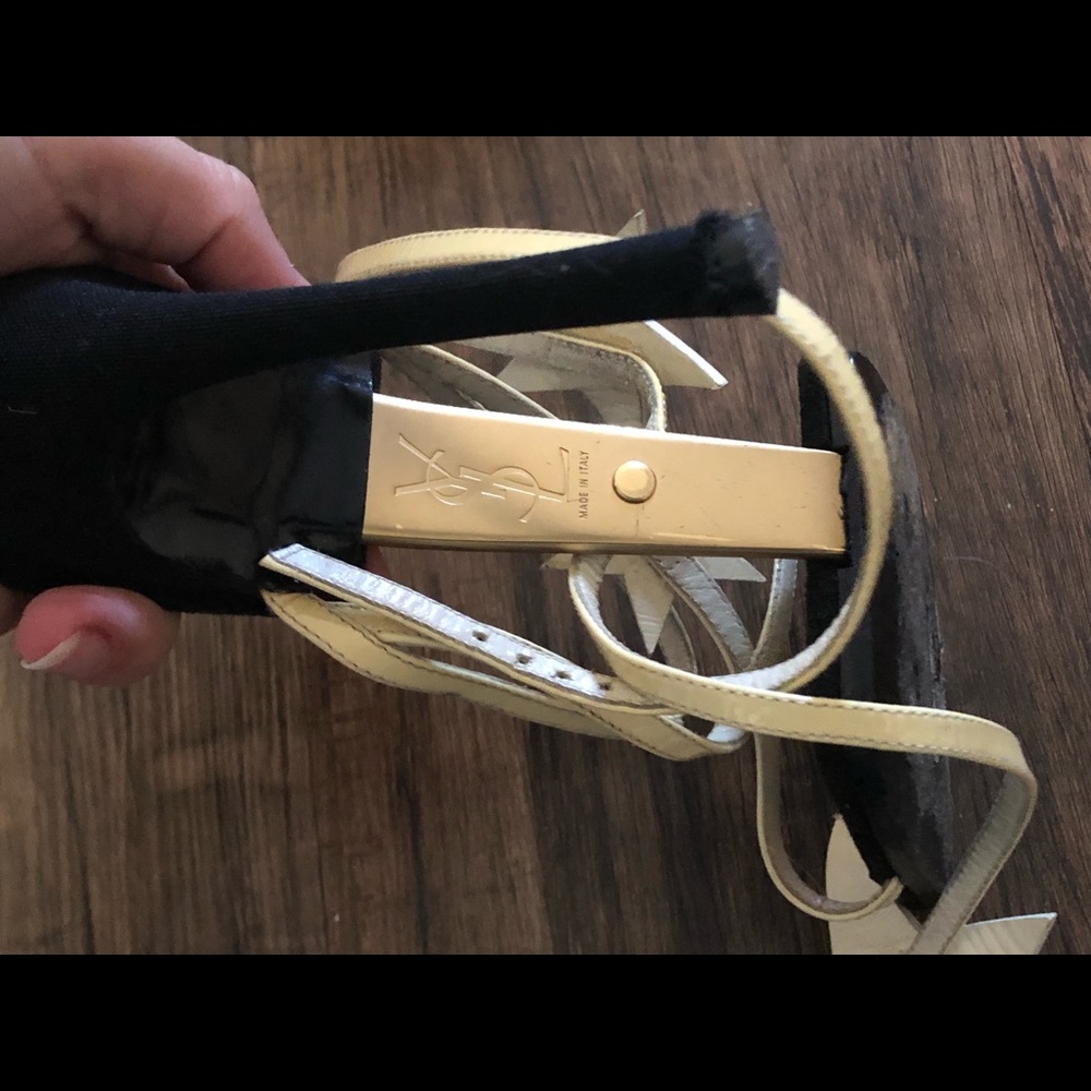 On hold YSL vintage runway heels - Picture 4 of 8